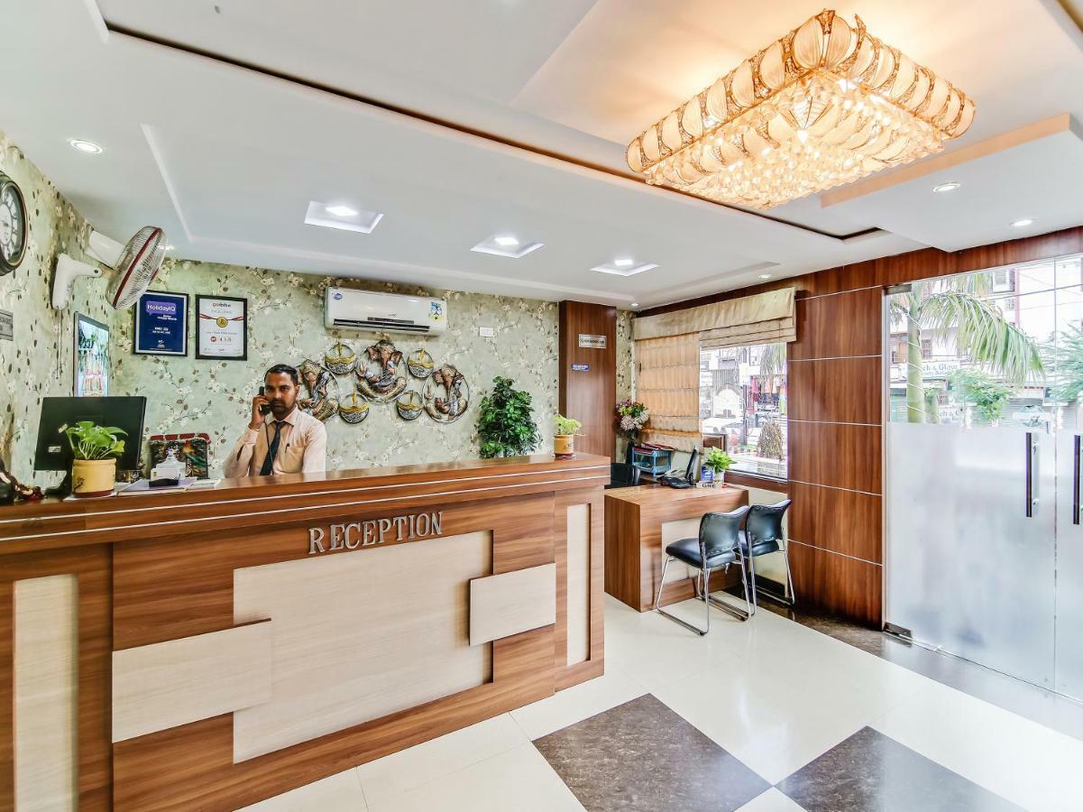 Capital O 32619 Hotel Sugar Palm Gwalior Ngoại thất bức ảnh