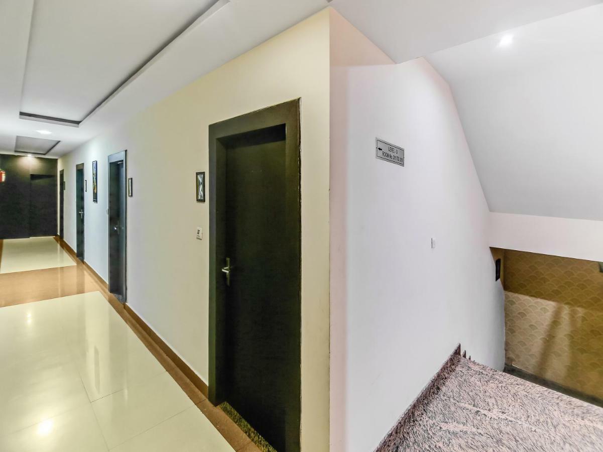 Capital O 32619 Hotel Sugar Palm Gwalior Ngoại thất bức ảnh